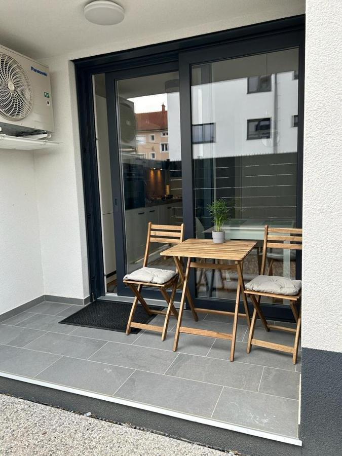 La Studio Maribor Extérieur photo